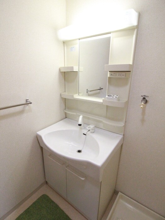 物件内観写真15　(洗面)