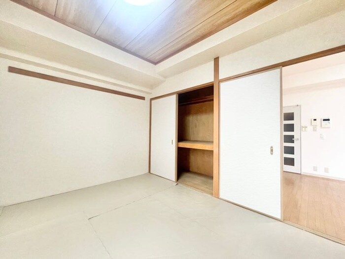 物件内観写真16　(居室)