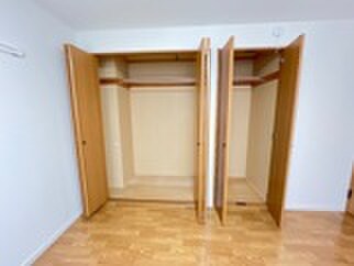 物件内観写真6　(収納)