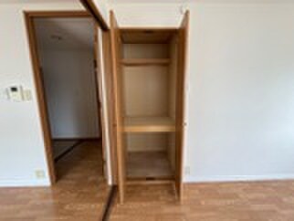 物件内観写真8　(収納)