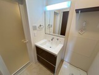 物件内観写真10　(洗面)