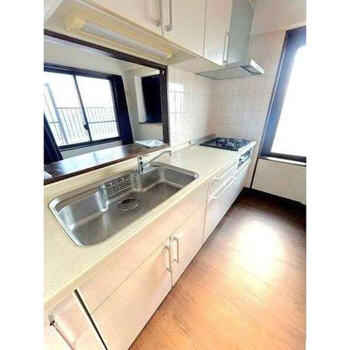 物件内観写真4　(キッチン)