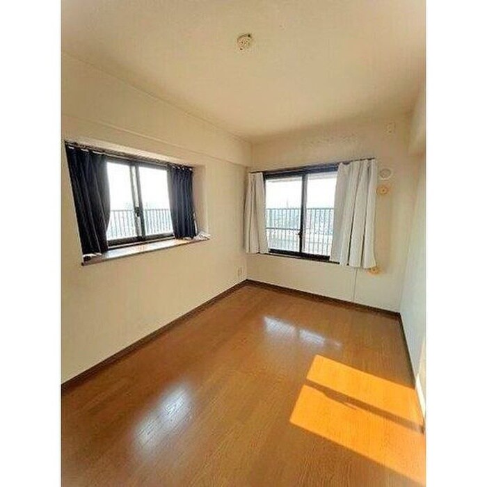 物件内観写真11　(居室)