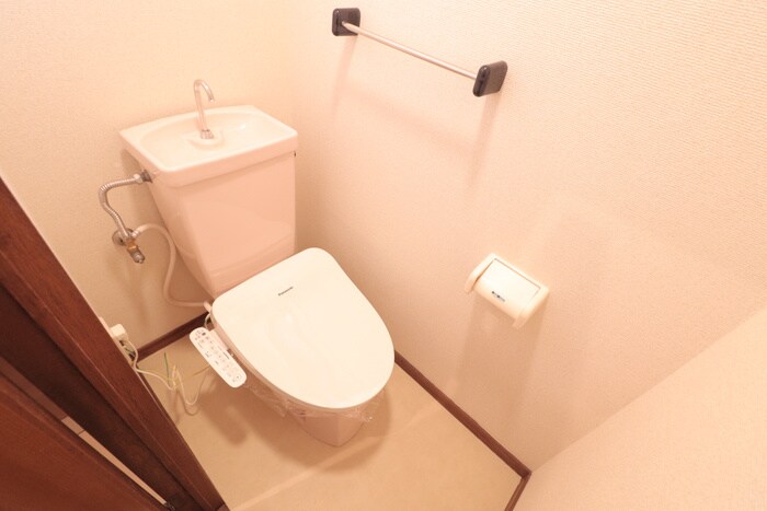 物件内観写真12　(トイレ)