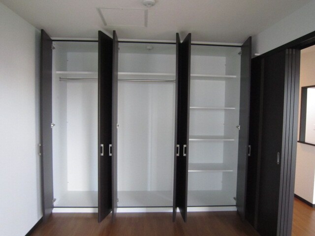 物件内観写真14　(収納)