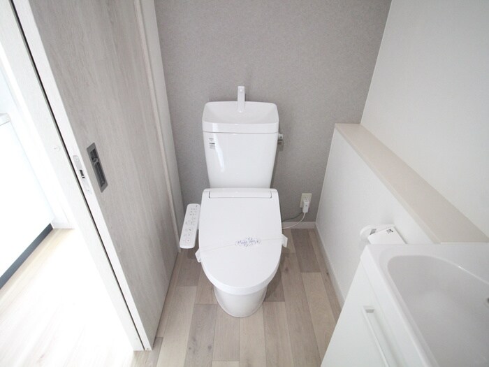 物件内観写真13　(トイレ)