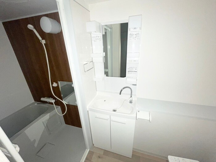 物件内観写真13　(洗面)