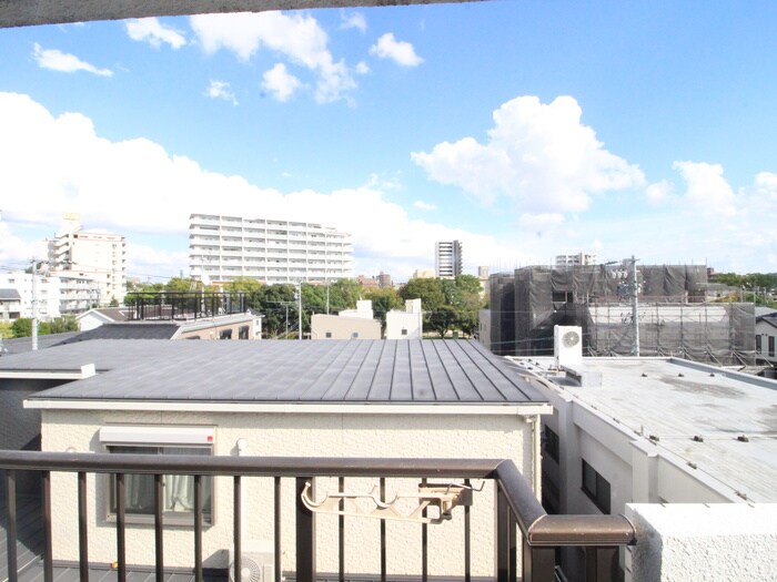 物件内観写真19　(室内からの展望)