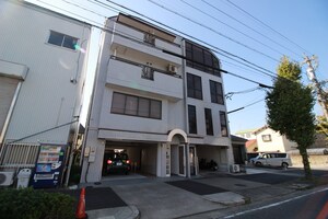 プラージュⅡ外観写真