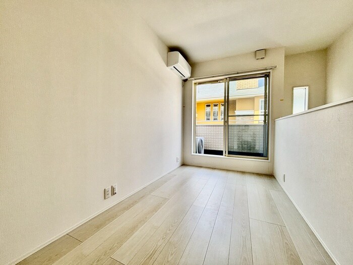 物件内観写真15　(居室)