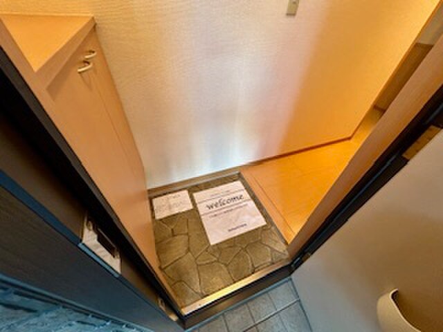 物件内観写真14　(玄関)