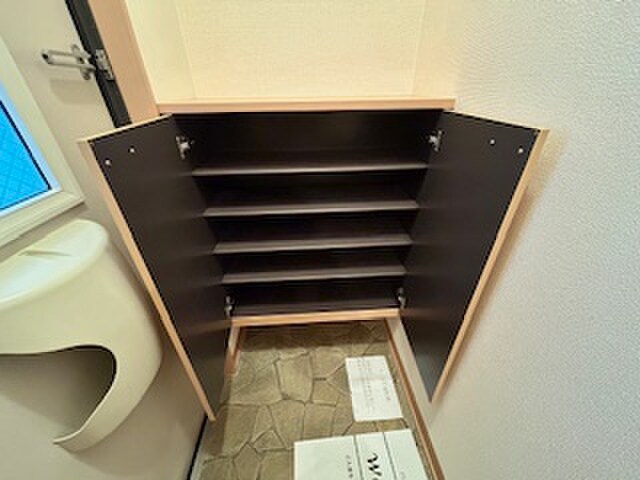 物件内観写真19　(靴箱)