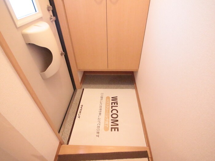 物件内観写真22　(玄関)