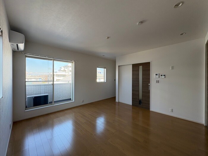 物件内観写真9　(居室)