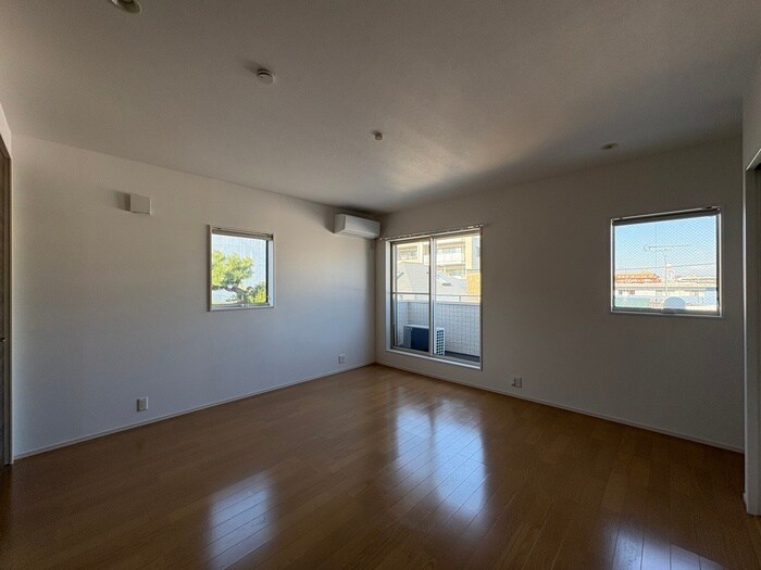 物件内観写真10　(居室)