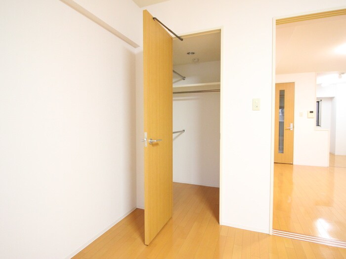 物件内観写真9　(収納)