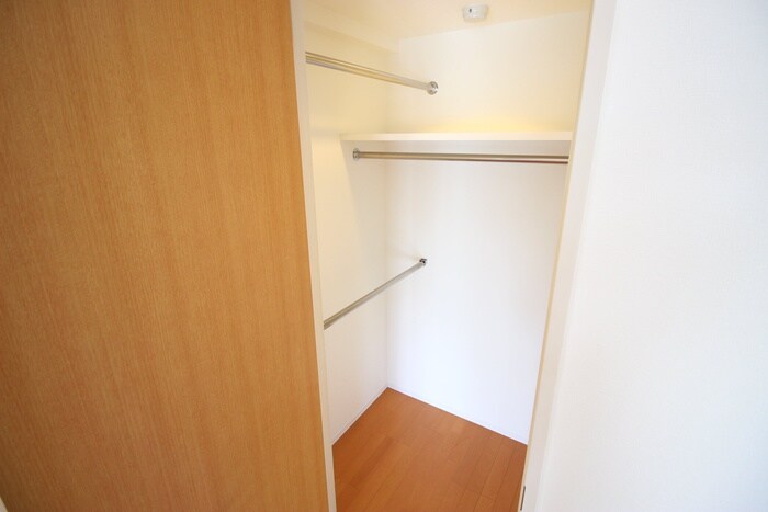 物件内観写真11　(収納)