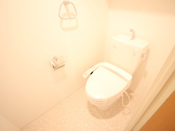 物件内観写真12　(トイレ)