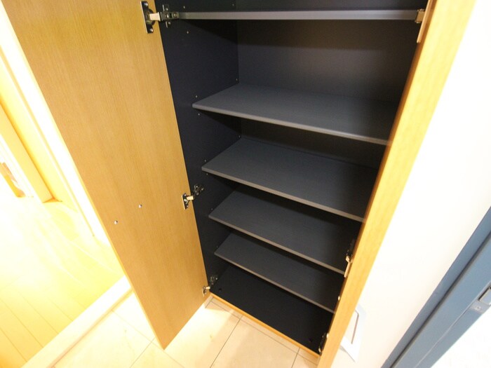 物件内観写真19　(靴箱)