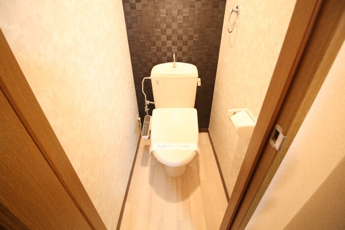 物件内観写真12　(トイレ)