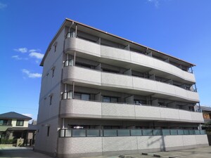 ルミエ－ル長良外観写真