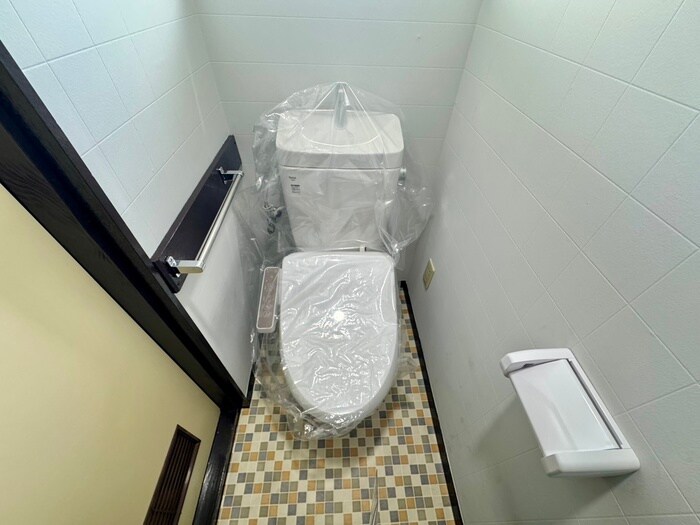 物件内観写真13　(トイレ)