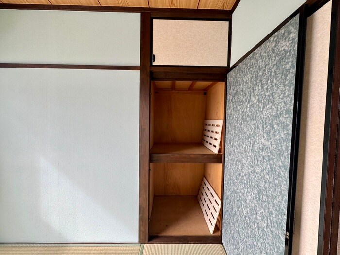 物件内観写真18　(収納)