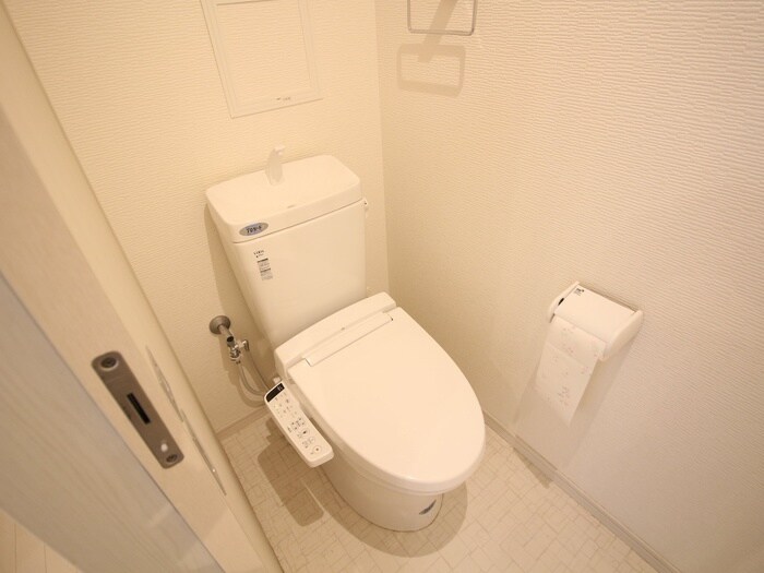 物件内観写真12　(トイレ)