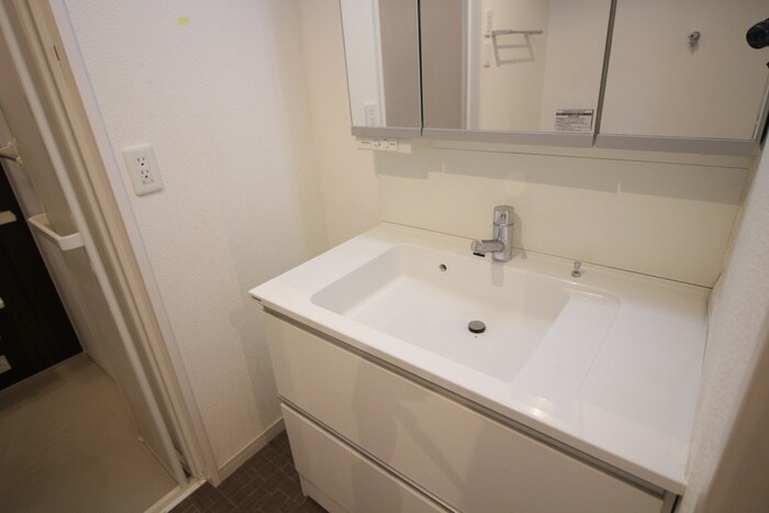 物件内観写真18　(洗面)