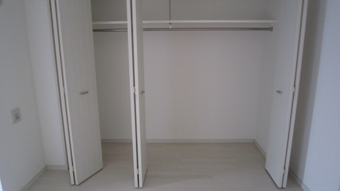 物件内観写真21　(収納)