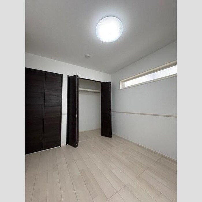 物件内観写真10　(居室)