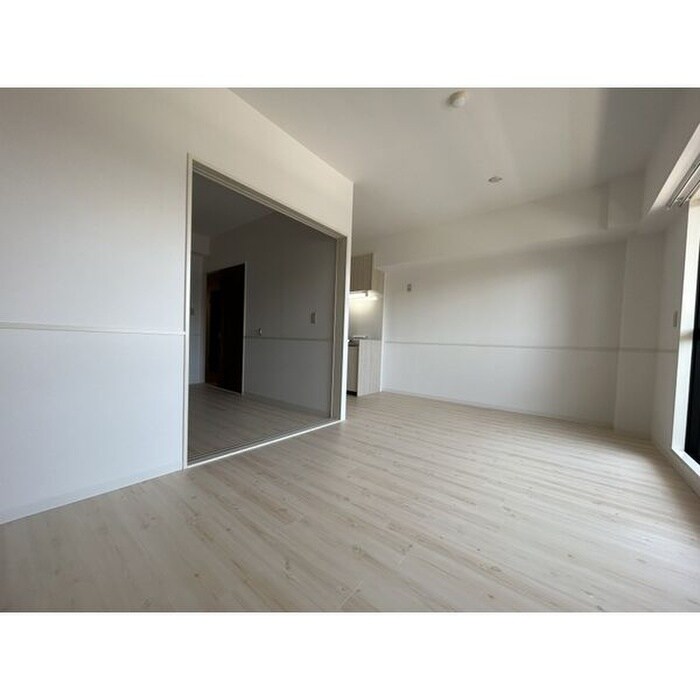 物件内観写真5　(居室)