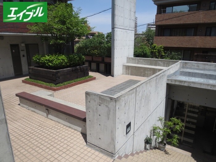 物件外観写真2　(その他)