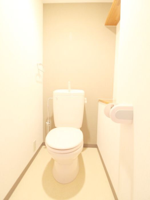 物件内観写真13　(トイレ)