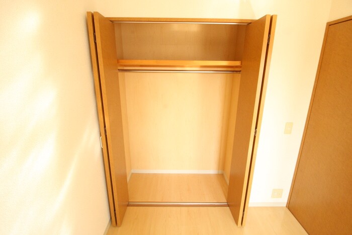 物件内観写真15　(収納)