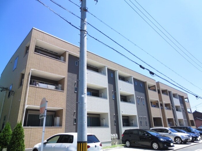 物件外観写真5　(外観写真)