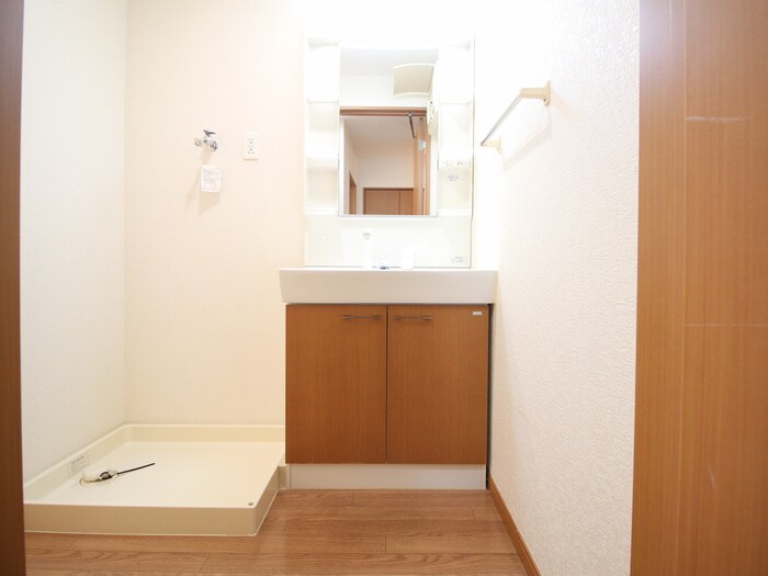 物件内観写真16　(洗面)