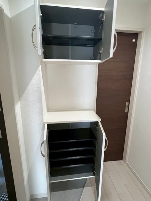 物件内観写真11　(靴箱)
