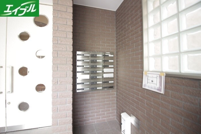 物件外観写真5　(建物設備)