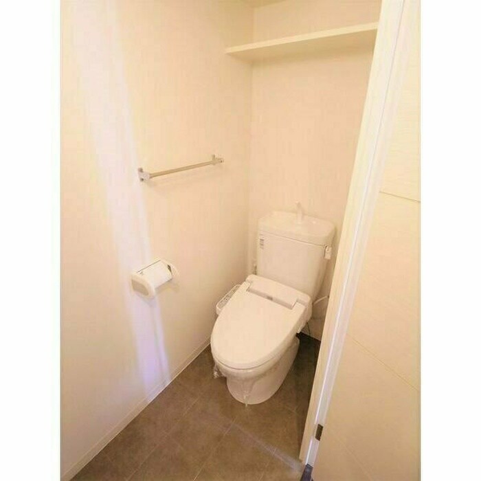 物件内観写真10　(トイレ)