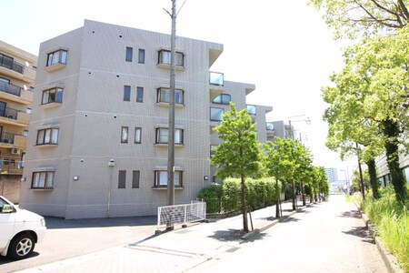ＣＥＬＥＢＲＥ外観写真