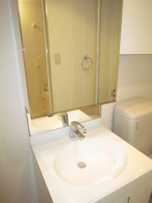 物件内観写真13　(洗面)