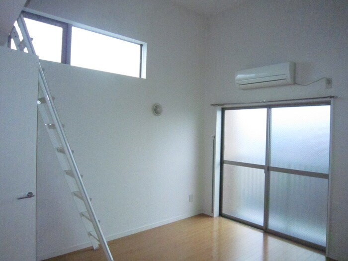 物件内観写真18　(居室)