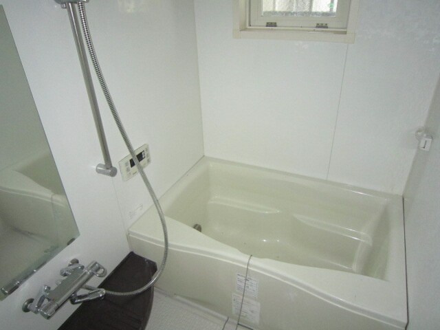 物件内観写真8　(バス／シャワールーム等)