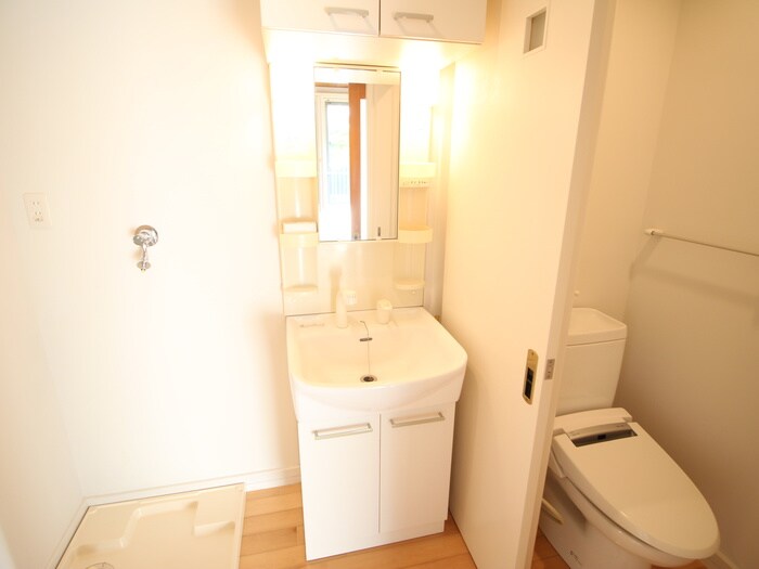 物件内観写真10　(ベランダ・バルコニー)