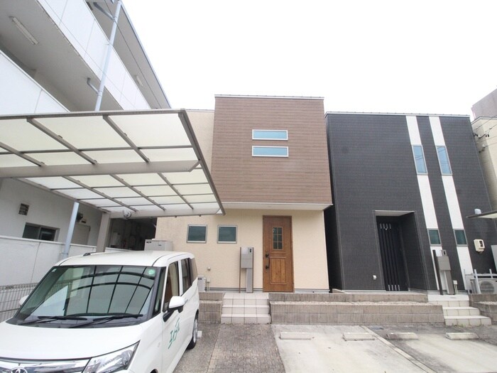 物件外観写真2　(外観写真)