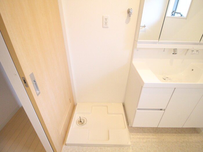 物件内観写真13　(ベランダ・バルコニー)