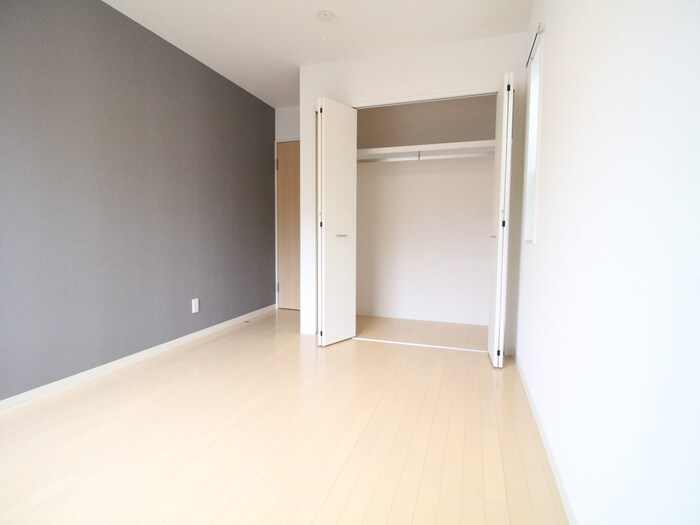 物件内観写真15　(居室)