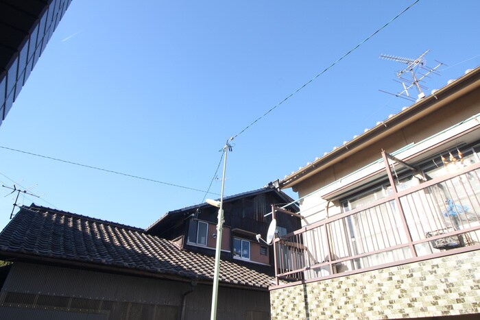 物件内観写真16　(室内からの展望)