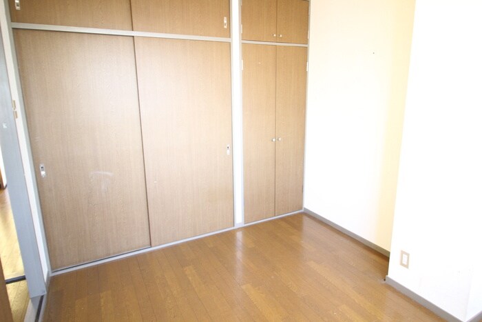 物件内観写真10　(居室)